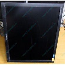 Монитор 19" Samsung SyncMaster E1920 экран с царапинами (Черное)