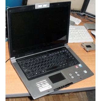 Ноутбук Asus F5 (F5RL) (Intel Core 2 Duo T5550 (2x1.83Ghz) /2048Mb DDR2 /160Gb /15.4" TFT 1280x800) - Черное
